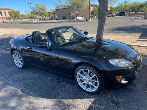 Used 2012 MAZDA MX-5 Miata Grand Touring image 11