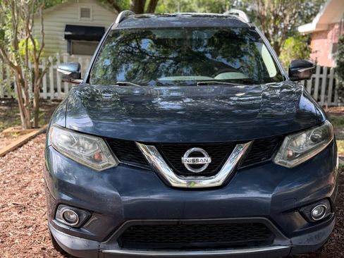 Used 2015 Nissan Rogue SL w/ SL Premium Package FWD image 1