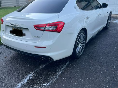 Used 2018 Maserati Ghibli S Q4 AWD/4WD image 6