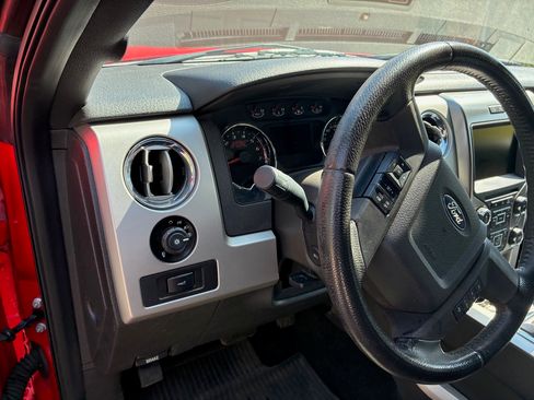 Used 2014 Ford F150 FX4 w/ Equipment Group 402A Luxury AWD/4WD image 12