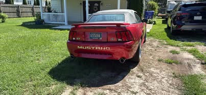 Used 2002 Ford Mustang GT Premium RWD image 2