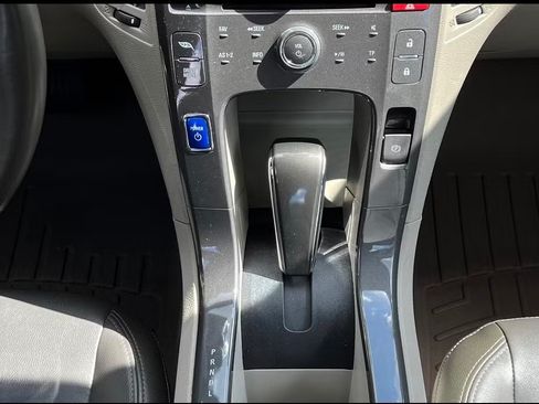 Used 2015 Chevrolet Volt image 12