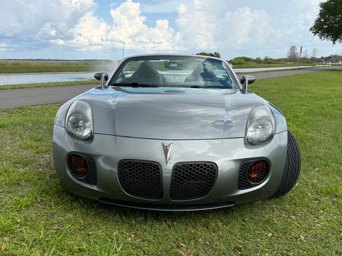 Used 2007 Pontiac Solstice GXP w/ Premium Package image 2