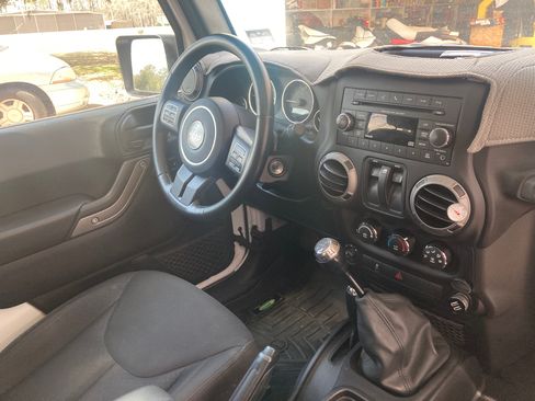 Used 2015 Jeep Wrangler Sport w/ Quick Order Package 23S image 2