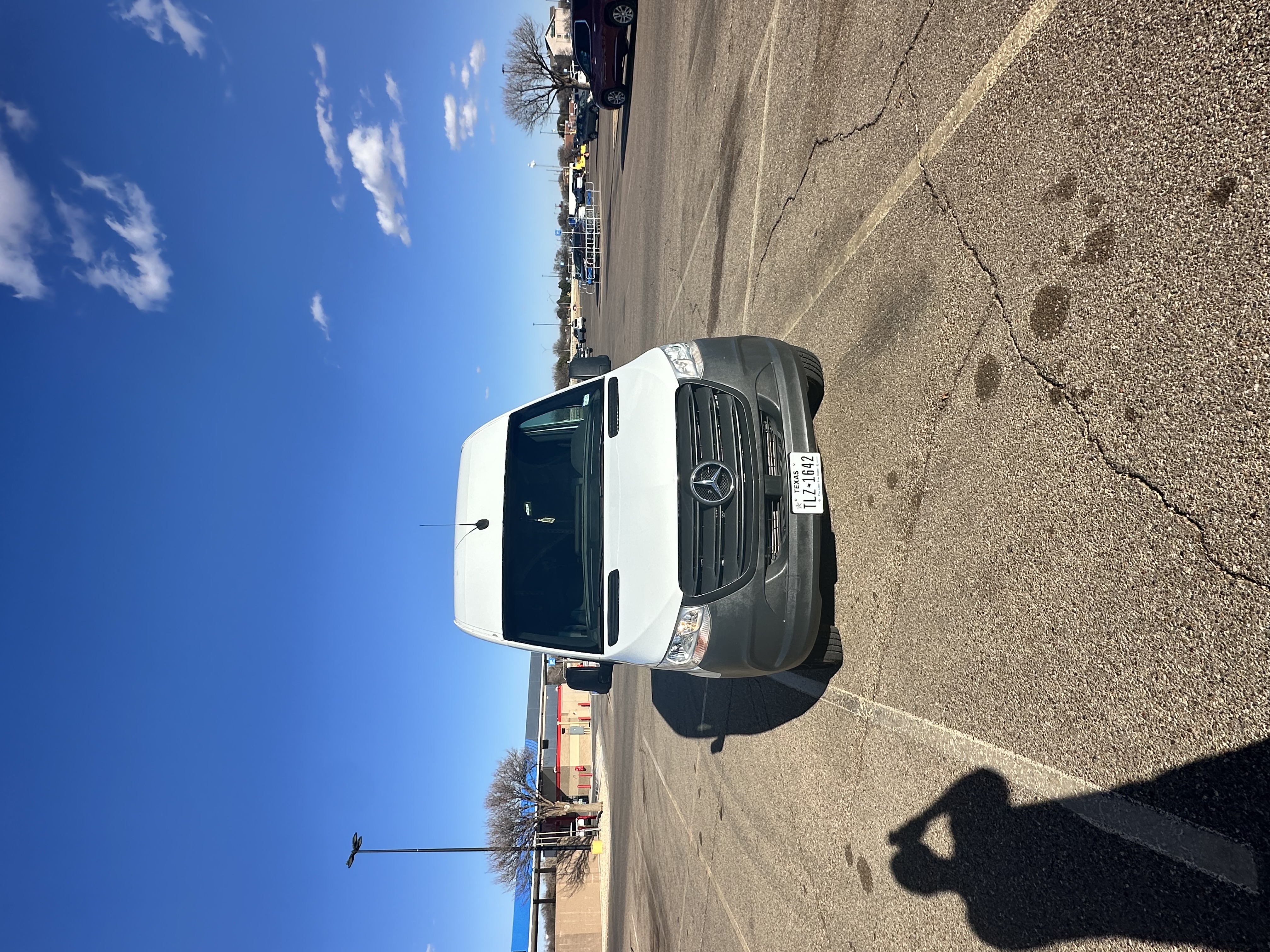 Used 2021 Mercedes-Benz Sprinter 2500 image 2
