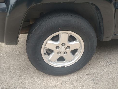 Used 2002 Jeep Liberty Limited image 8