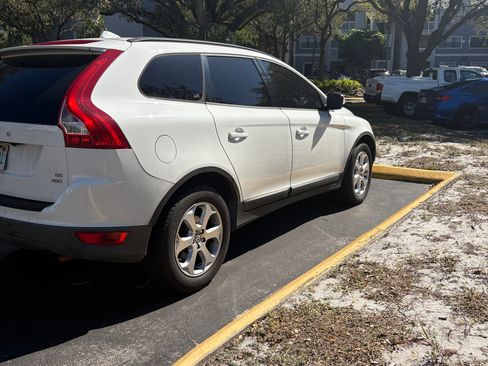 Used 2010 Volvo XC60 3.2 image 8