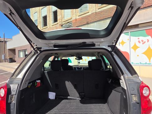 Used 2014 Chevrolet Equinox LS AWD/4WD image 12