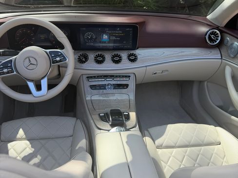 Used 2020 Mercedes-Benz E 450 Cabriolet image 14