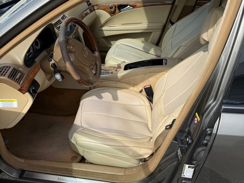 Used 2008 Mercedes-Benz E 350 Sedan image 11