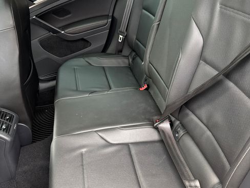 Used 2017 Volkswagen Golf SEL image 13