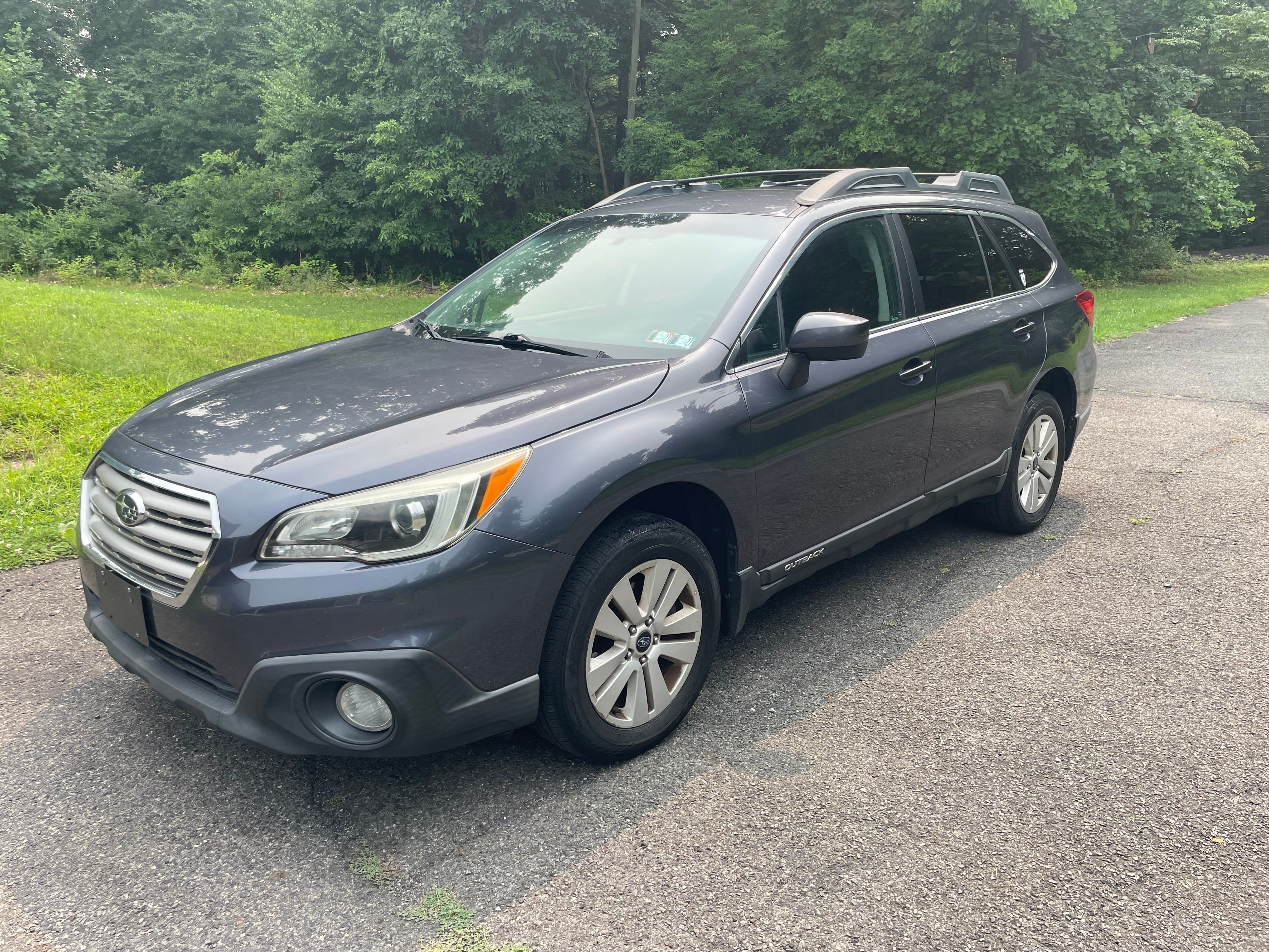 Used 2015 Subaru Outback 2.5i Premium w/ Popular Package #1 AWD/4WD image 2