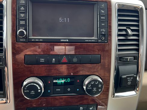 Used 2012 RAM 1500 Laramie RWD image 12