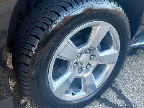 Used 2016 Chevrolet Suburban LTZ image 6