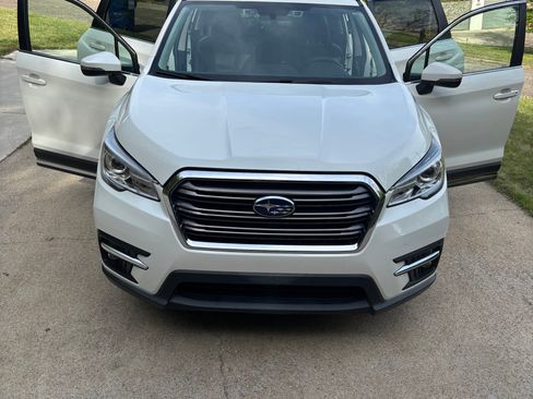 Used 2020 Subaru Ascent Limited w/ Technology Package image 2