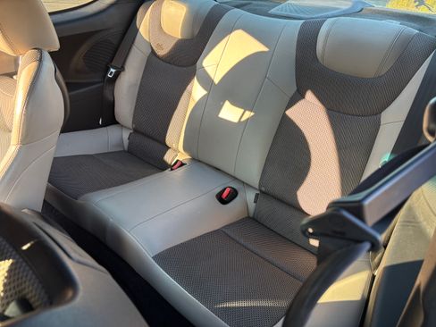 Used 2013 Hyundai Genesis 2.0T image 23