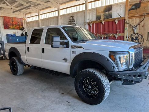Used 2014 Ford F250 XLT image 19