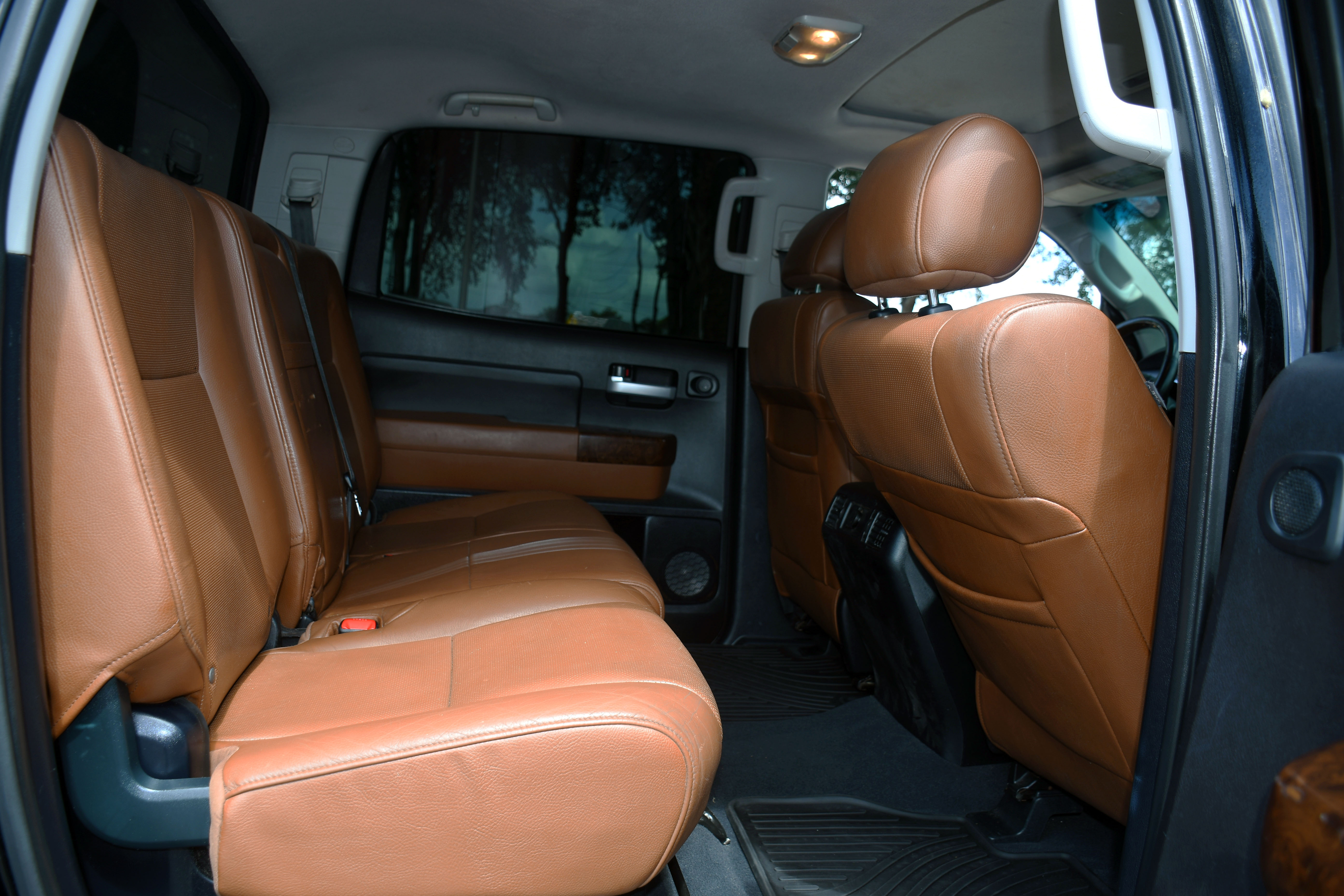Used 2013 Toyota Tundra Platinum AWD/4WD image 17