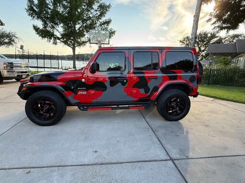 Used 2022 Jeep Wrangler Unlimited Sahara w/ LED Lighting Group image 1