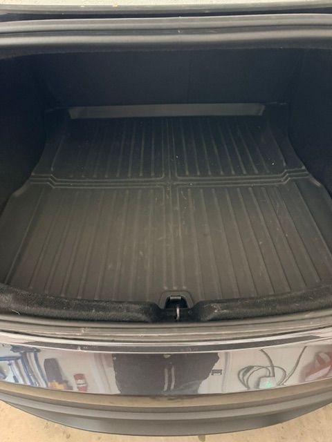 Used 2025 Tesla Model 3 Long Range RWD image 8