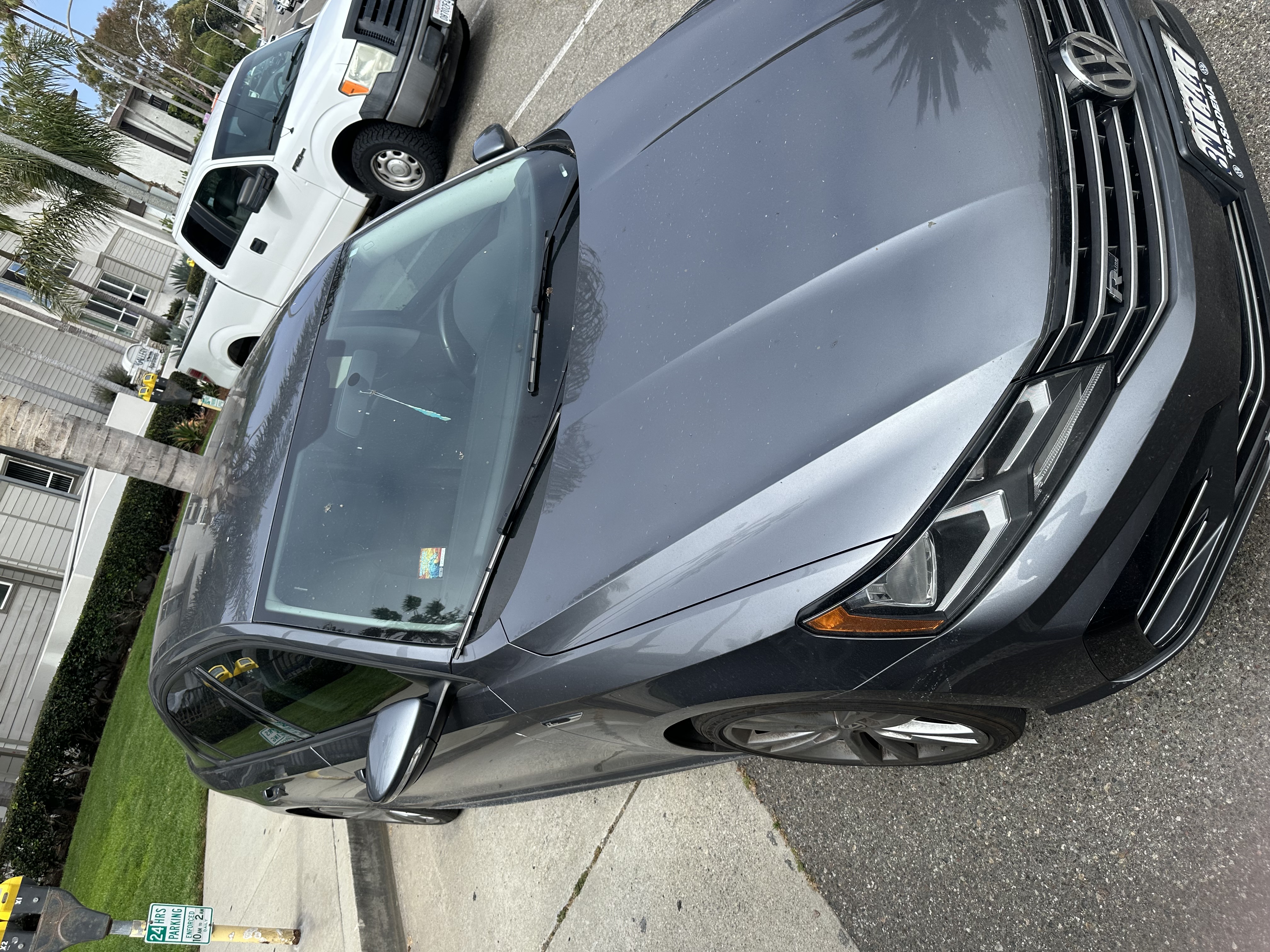 Used 2018 Volkswagen Passat 2.0T R-Line FWD image 2