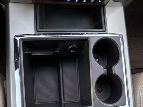 Used 2014 RAM 1500 Laramie w/ Convenience Group image 30