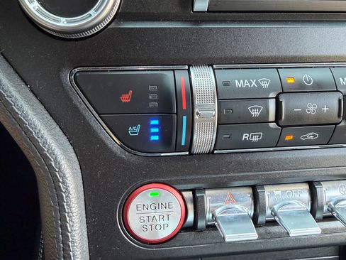 Used 2019 Ford Mustang GT Premium w/ Equipment Group 401A RWD image 14