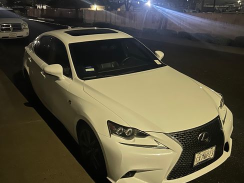 Used 2015 Lexus IS 200t image 1