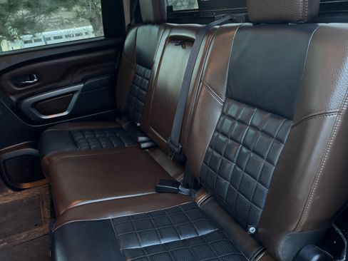 Used 2016 Nissan Titan Platinum Reserve image 11