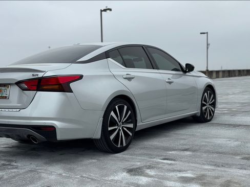 Used 2020 Nissan Altima 2.5 SR image 9