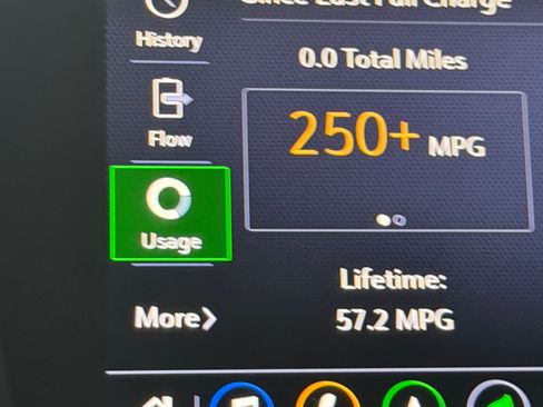 Used 2019 Chevrolet Volt Premier w/ Driver Confidence II Package FWD image 11