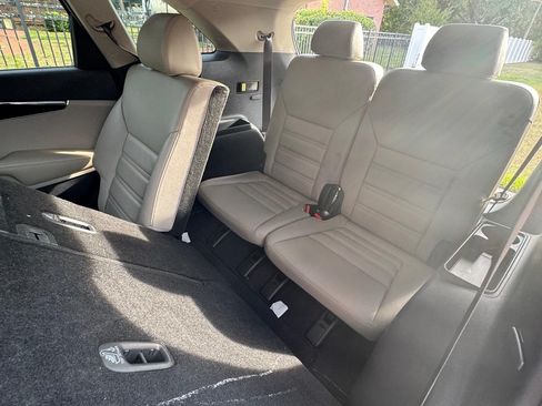 Used 2020 Kia Sorento EX FWD image 13
