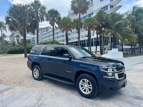 Used 2017 Chevrolet Tahoe LS w/ Max Trailering Package RWD image 4