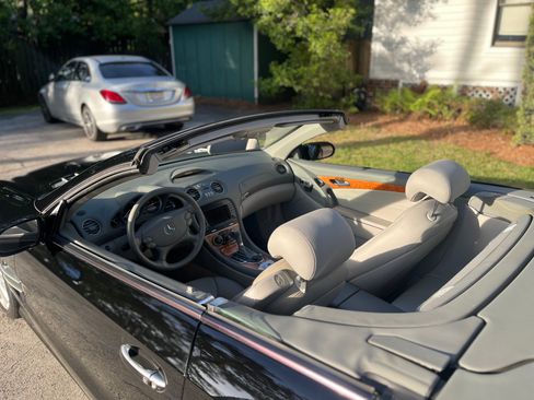 Used 2007 Mercedes-Benz SL 550 image 5