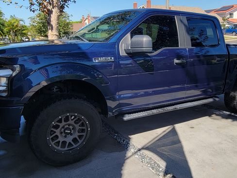 Used 2018 Ford F150 XL w/ Equipment Group 101A Mid AWD/4WD image 2