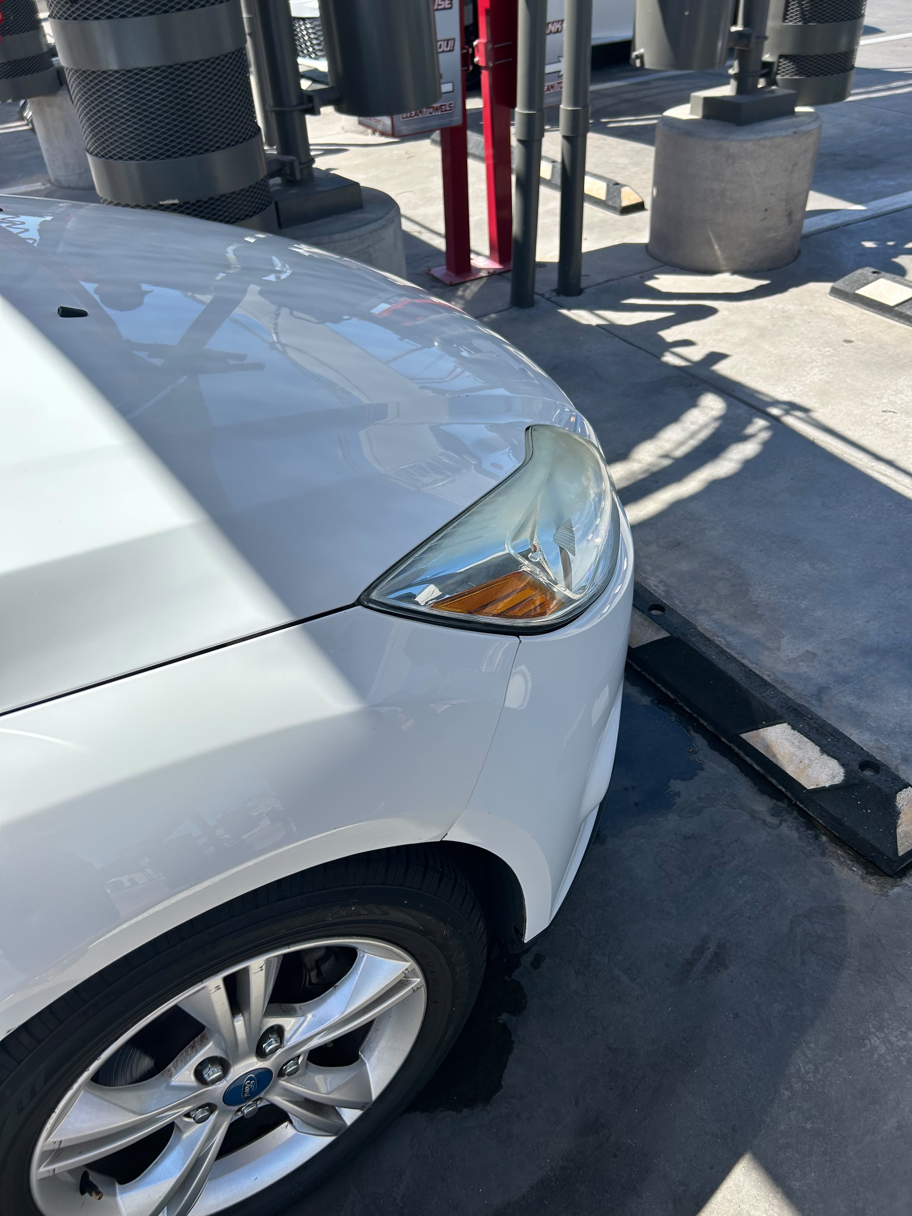 Used 2013 Ford Focus SE FWD image 12