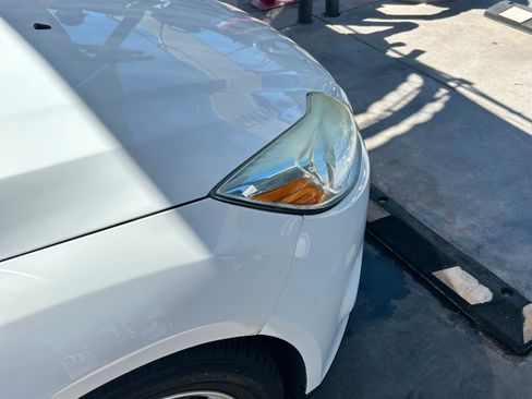 Used 2013 Ford Focus SE FWD image 12