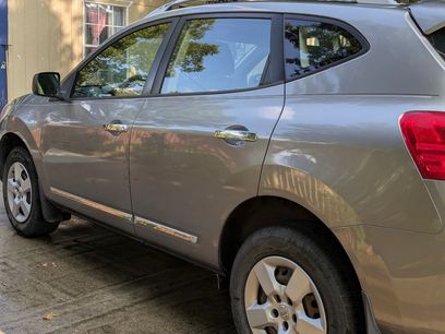 Used 2014 Nissan Rogue S w/ Convenience Package