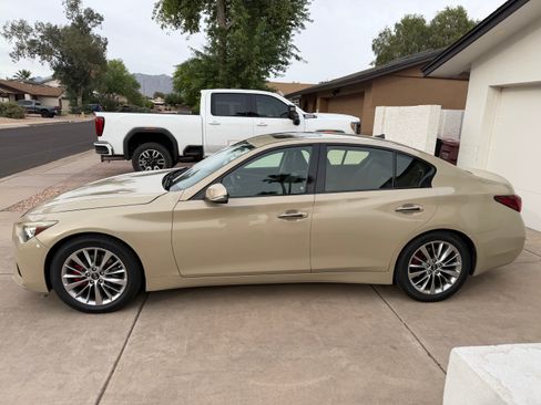 Used 2018 INFINITI Q50 Luxe RWD image 8