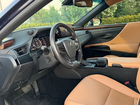 Used 2022 Lexus ES 350 w/ Premium Package FWD image 11