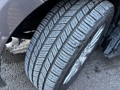 Used 2014 Toyota Sienna LE image 17