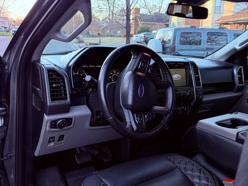 Used 2019 Ford F150 XLT w/ Equipment Group 301A Mid image 9