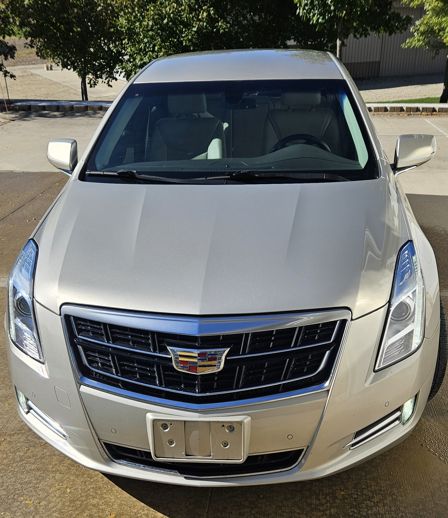 Used 2016 Cadillac XTS Luxury AWD/4WD image 1