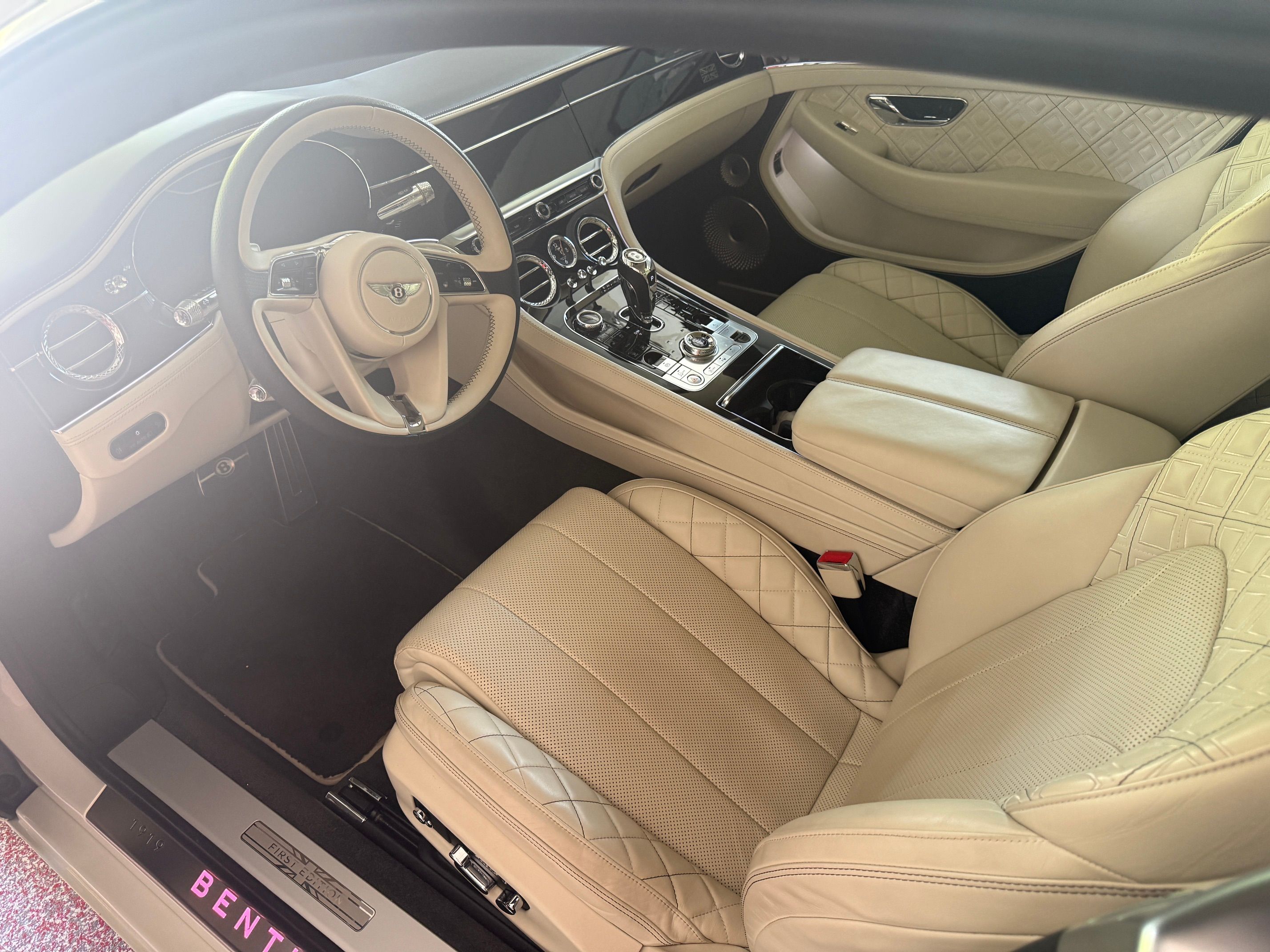 Used 2020 Bentley Continental GT V8 AWD/4WD image 13