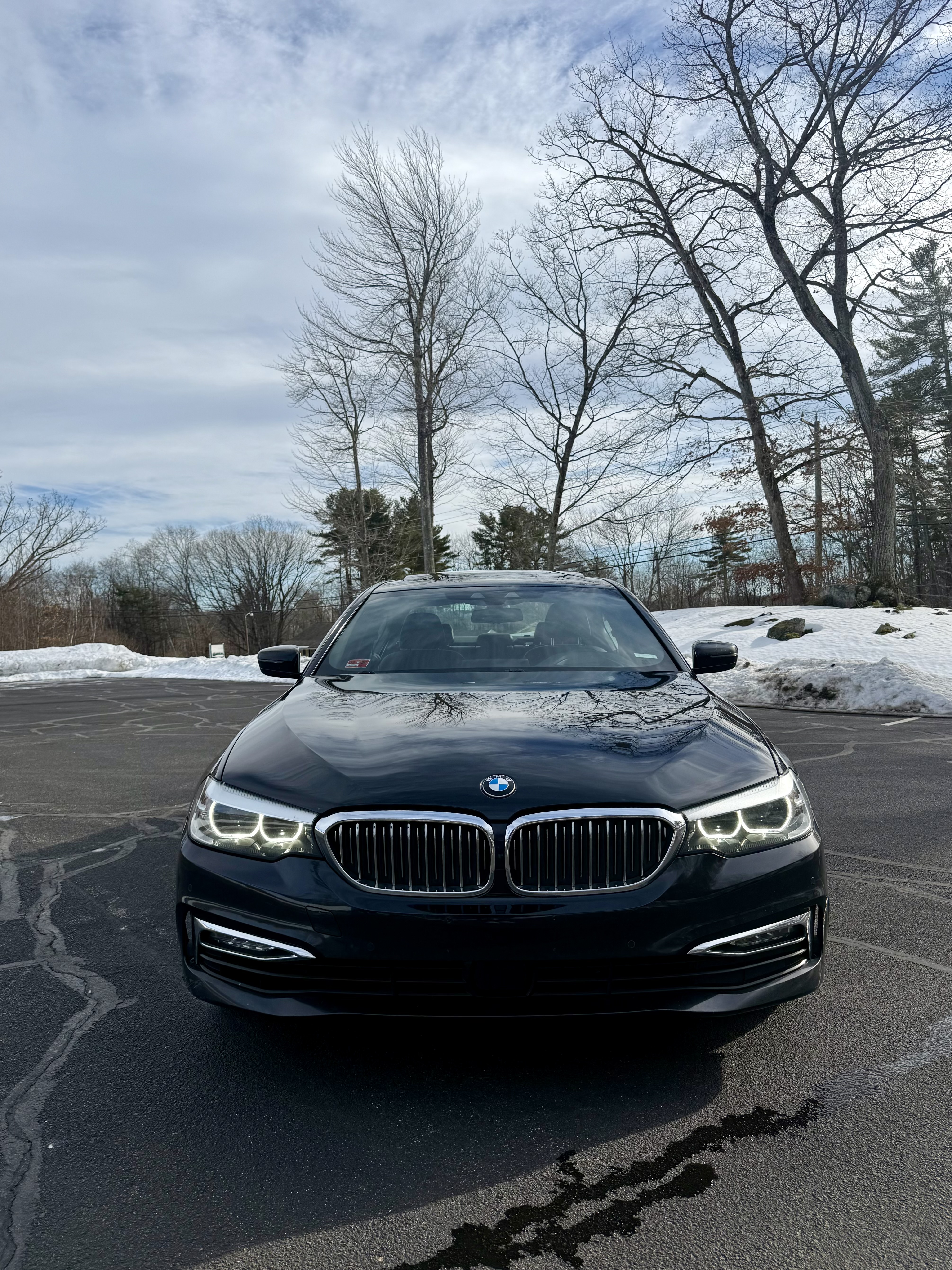 Used 2018 BMW 540i xDrive AWD/4WD image 1