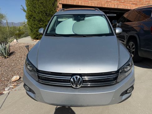 Used 2016 Volkswagen Tiguan SE FWD image 9
