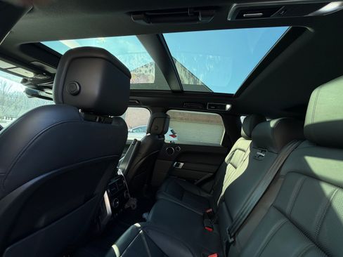 Used 2022 Land Rover Range Rover Sport HSE Silver Edition image 13