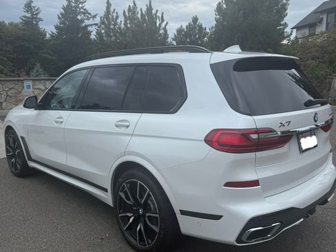 Used 2019 BMW X7 xDrive50i w/ M Sport Package image 5