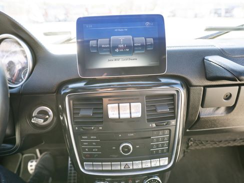 Used 2017 Mercedes-Benz G 550 image 17