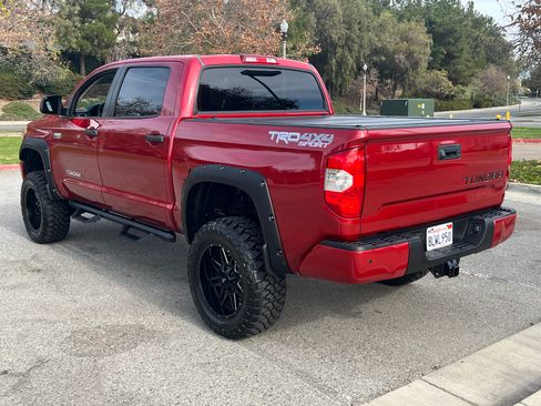 Used 2018 Toyota Tundra SR5 image 5